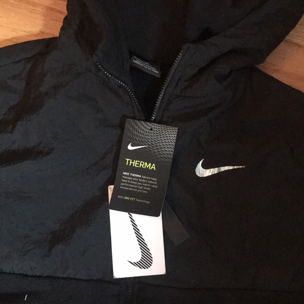 Nike jacket - Picture 3 of 8
